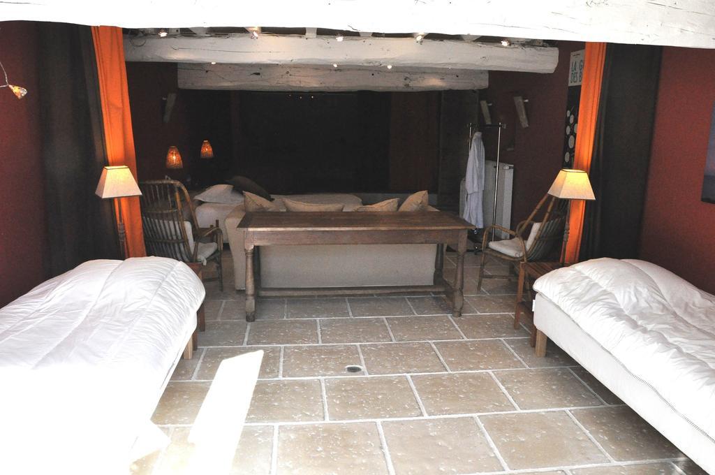 Chambre D'Hotes La Noue Saint-Pierre-la-Palud Luaran gambar